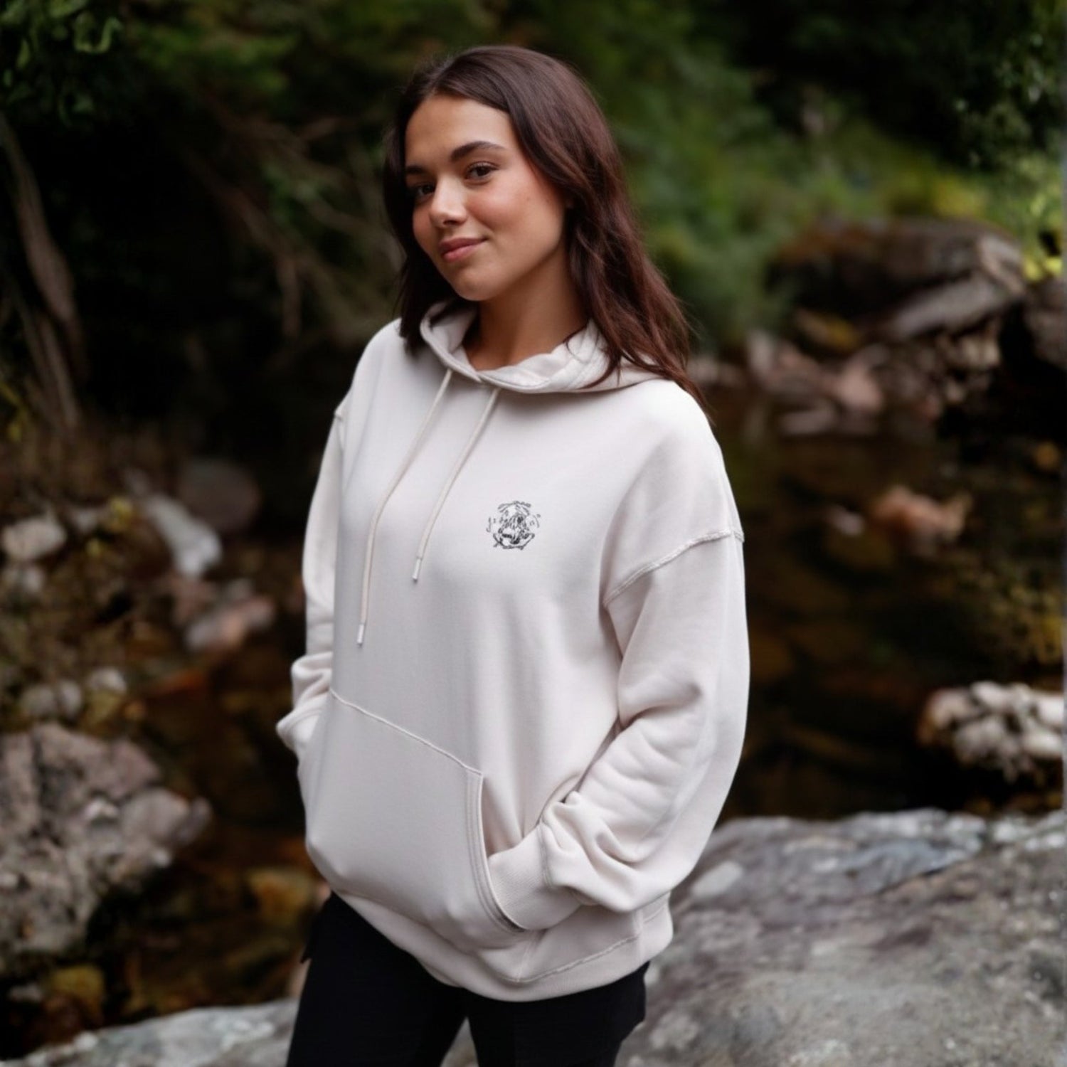 Women's Hoodies & Sweatshirts
